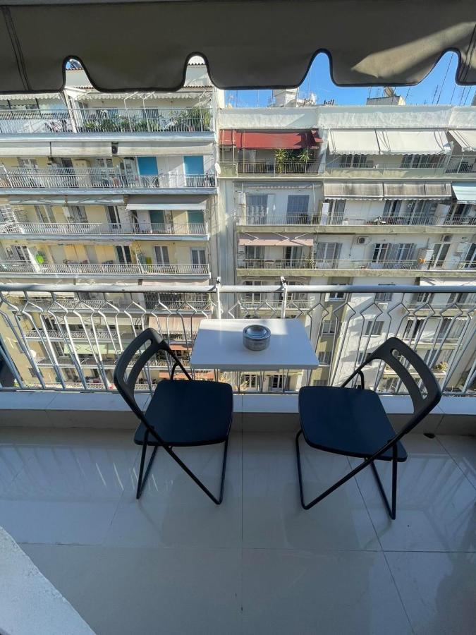 Central Sunny Apartment Thessaloníki Eksteriør billede